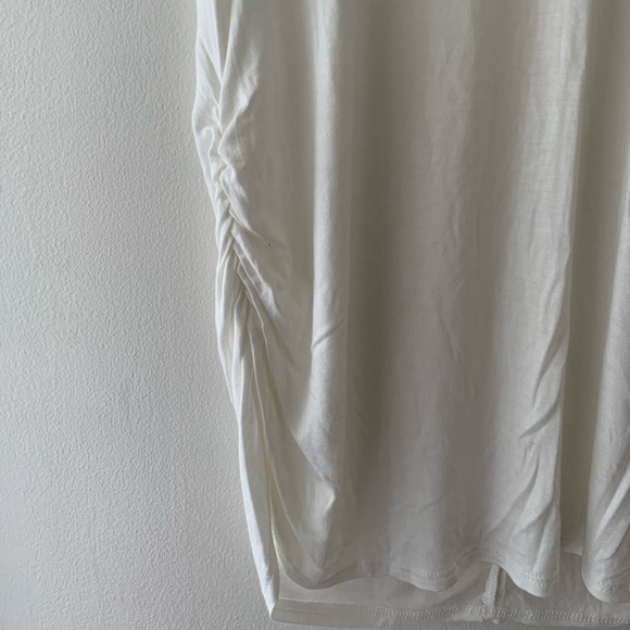 Brandy Blu Women Large White Maternity Top Short Sleeve V-Neck Side Ruched New - Picture 2 of 4